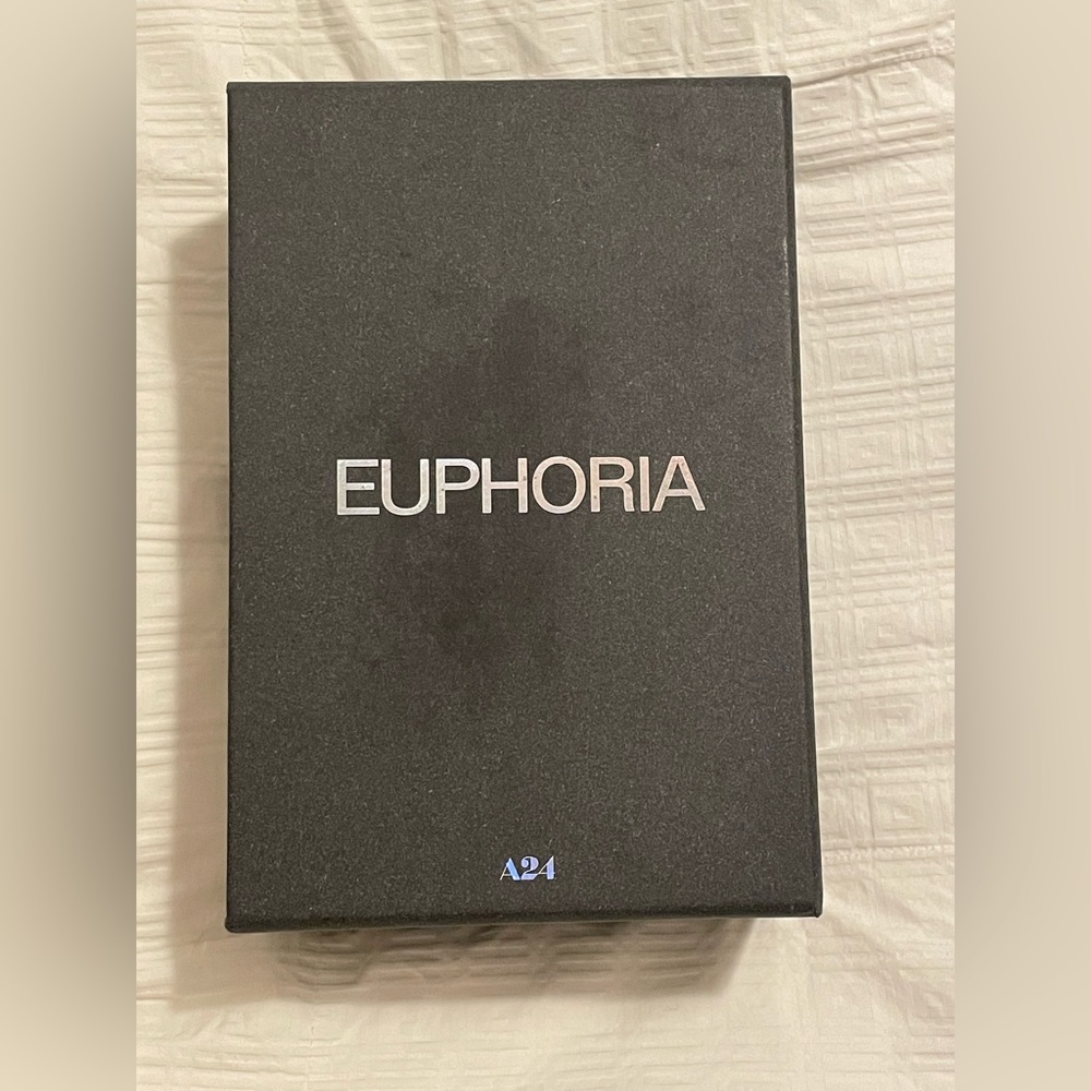 A24 EUPHORIA PLAYBOOKS